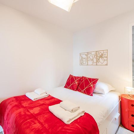 Spacious And Bright 2-Bedroom Large Apartment Very Close To Paris - Near Metro Boulogne-Billancourt Exterior foto
