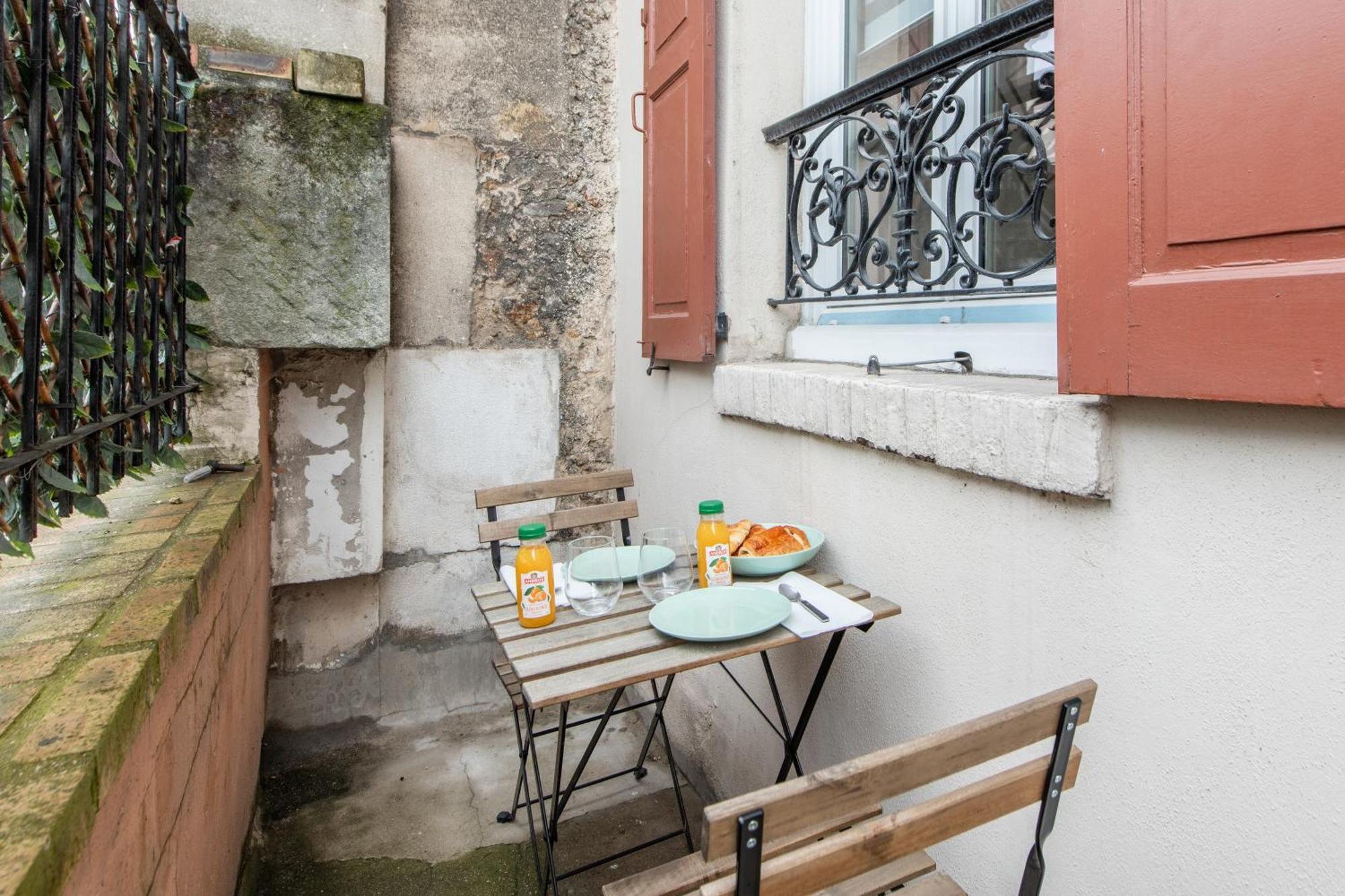 Spacious And Bright 2-Bedroom Large Apartment Very Close To Paris - Near Metro Boulogne-Billancourt Exterior foto