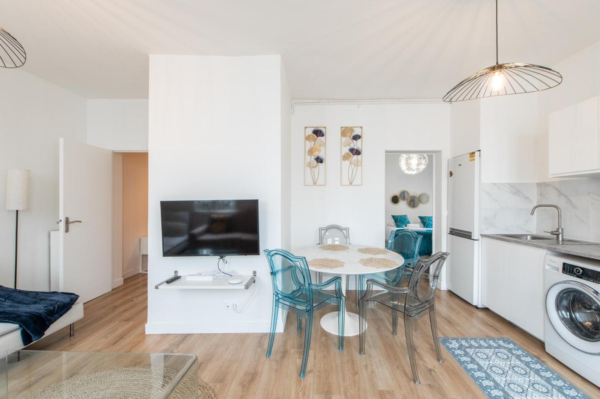 Spacious And Bright 2-Bedroom Large Apartment Very Close To Paris - Near Metro Boulogne-Billancourt Exterior foto