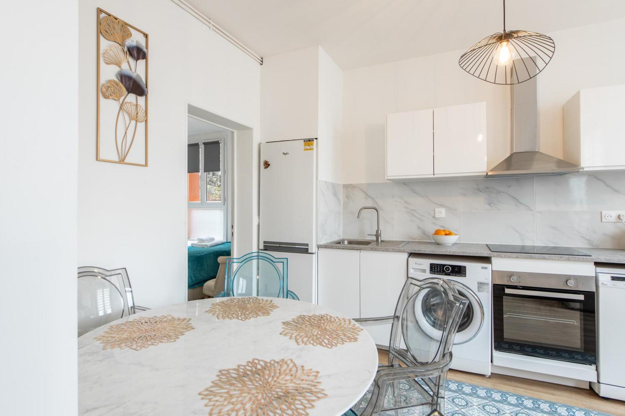 Spacious And Bright 2-Bedroom Large Apartment Very Close To Paris - Near Metro Boulogne-Billancourt Exterior foto
